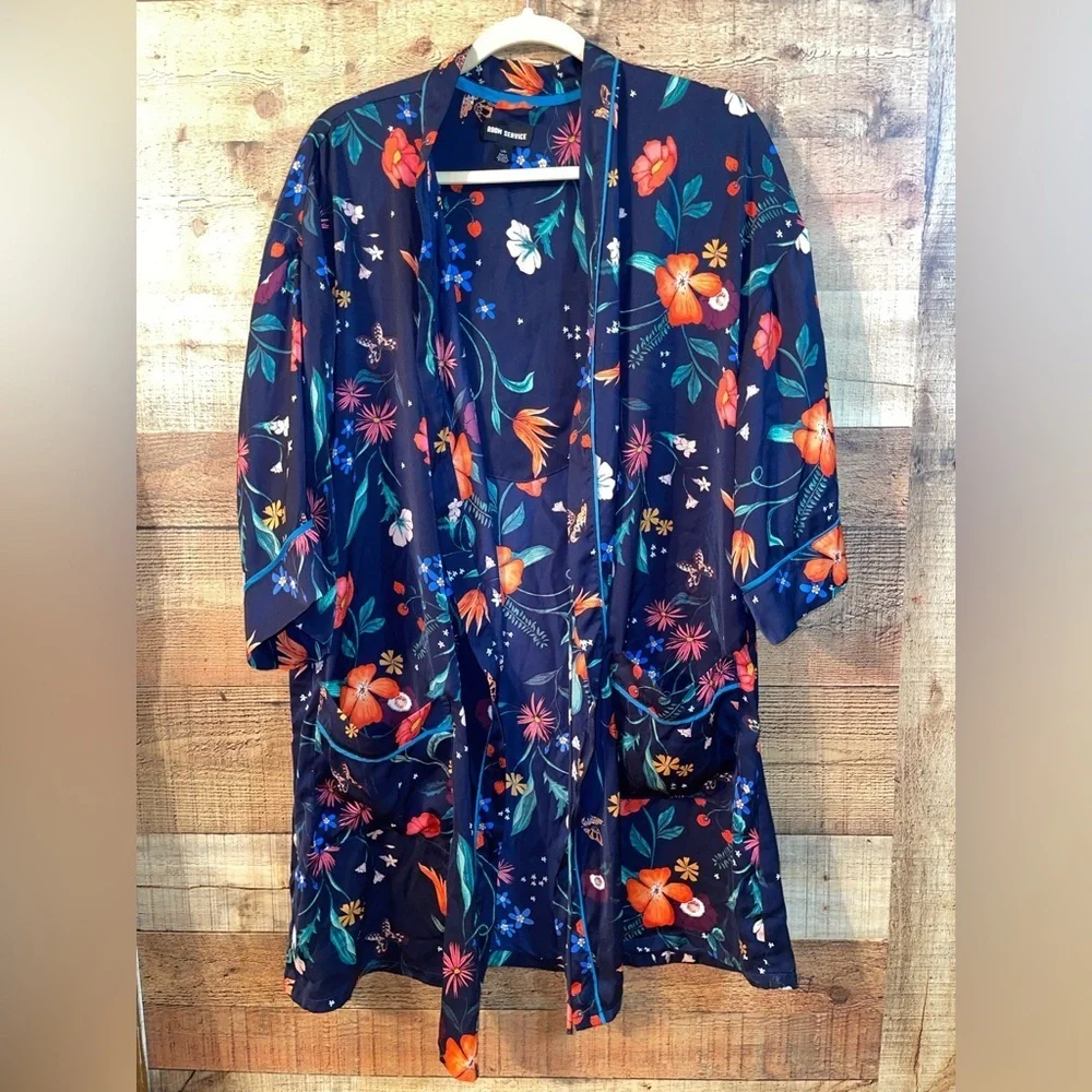 🍸🥂Room Service Drink Champagne Floral Kimono Robe
